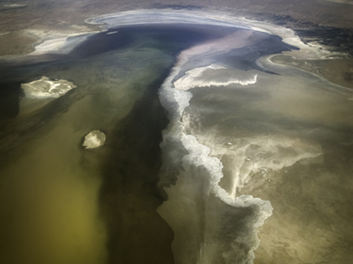Lake Eyre filling with water from Torrential Rains, 2009